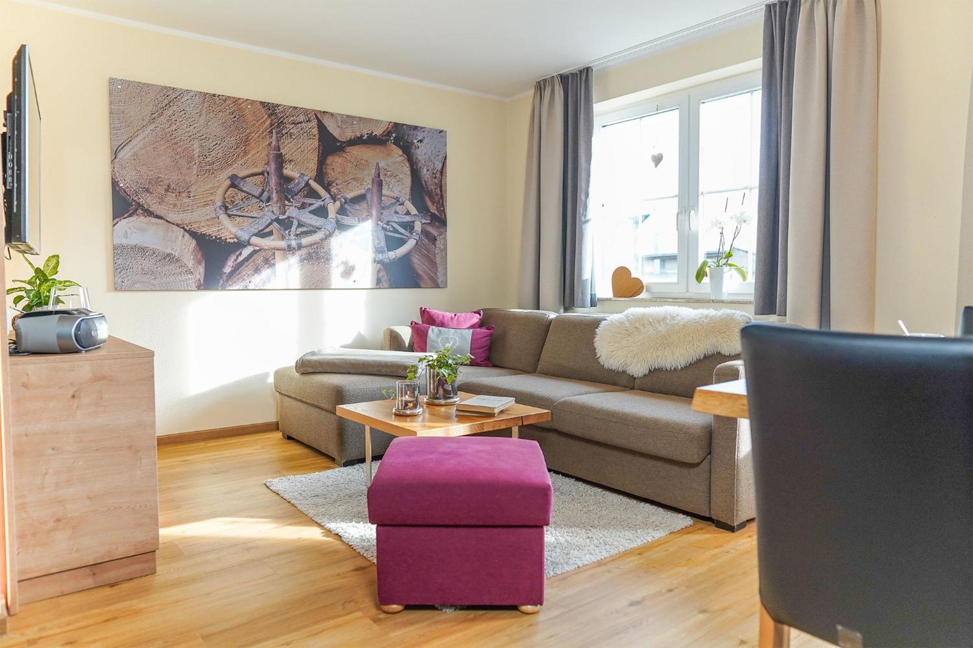 Simon's Apartment *